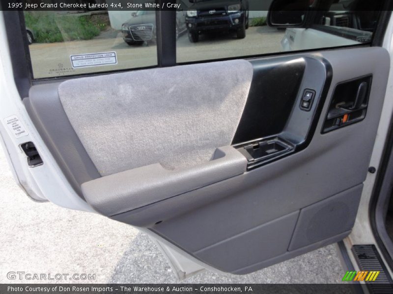 Door Panel of 1995 Grand Cherokee Laredo 4x4