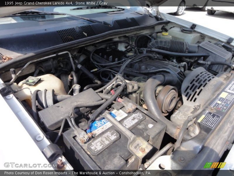 Stone White / Gray 1995 Jeep Grand Cherokee Laredo 4x4