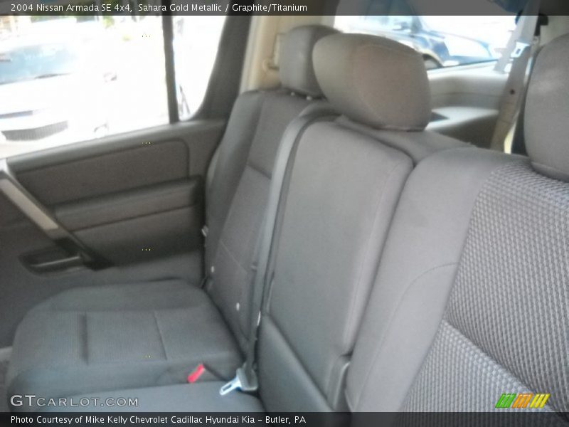 Sahara Gold Metallic / Graphite/Titanium 2004 Nissan Armada SE 4x4