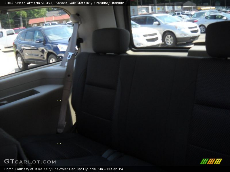 Sahara Gold Metallic / Graphite/Titanium 2004 Nissan Armada SE 4x4