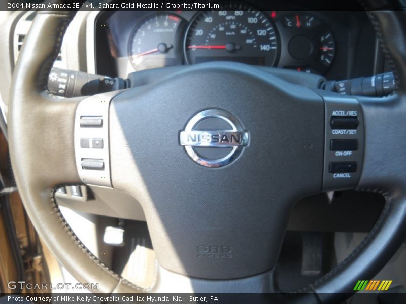Sahara Gold Metallic / Graphite/Titanium 2004 Nissan Armada SE 4x4