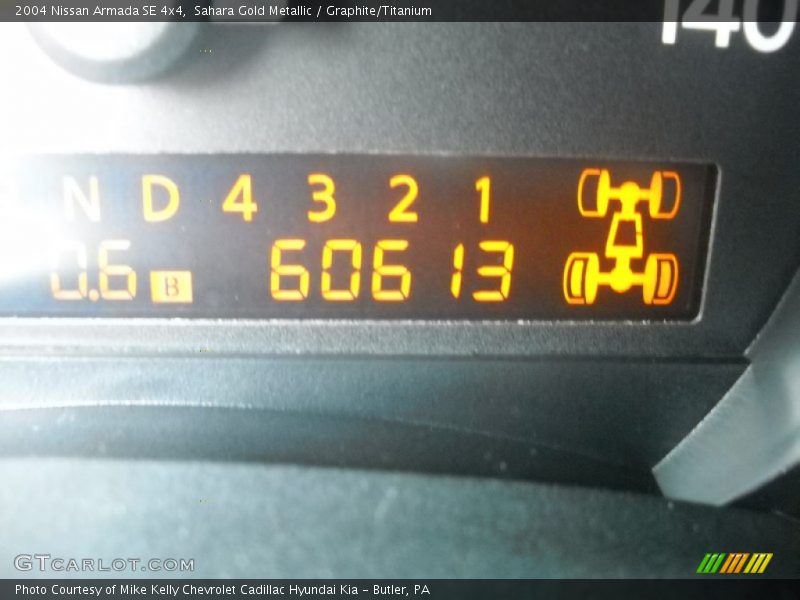 Sahara Gold Metallic / Graphite/Titanium 2004 Nissan Armada SE 4x4
