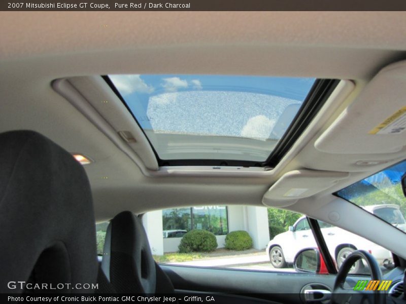 Sunroof of 2007 Eclipse GT Coupe