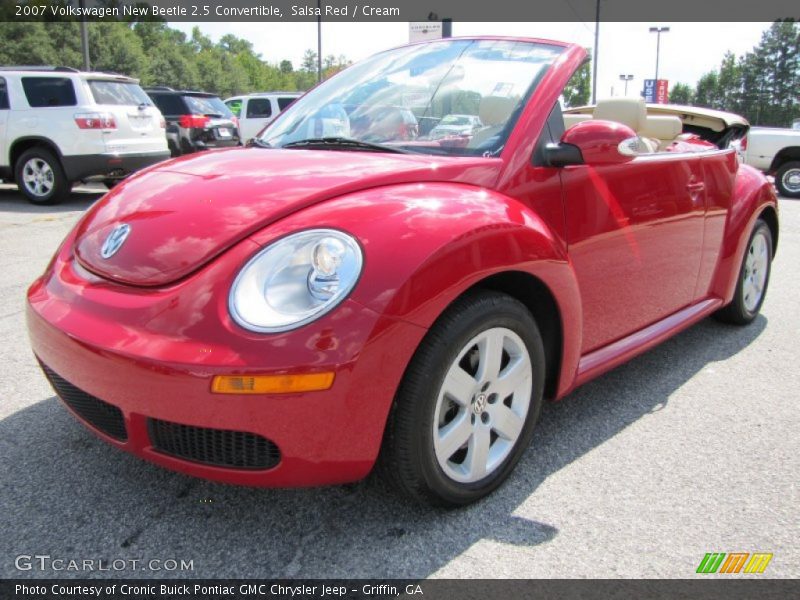 Front 3/4 View of 2007 New Beetle 2.5 Convertible
