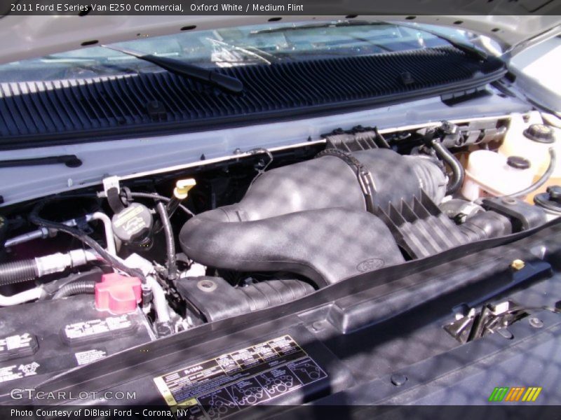 Oxford White / Medium Flint 2011 Ford E Series Van E250 Commercial