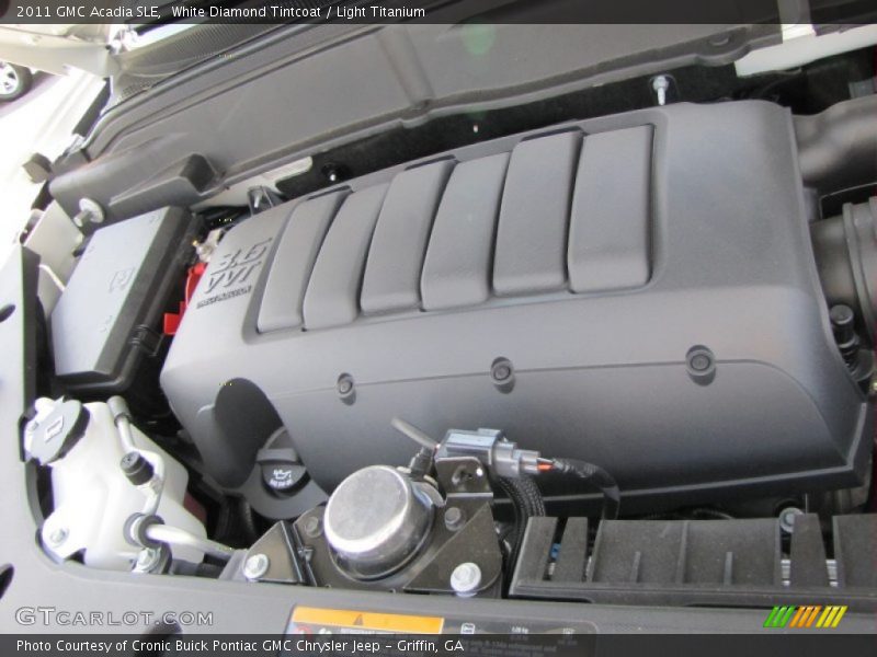 White Diamond Tintcoat / Light Titanium 2011 GMC Acadia SLE