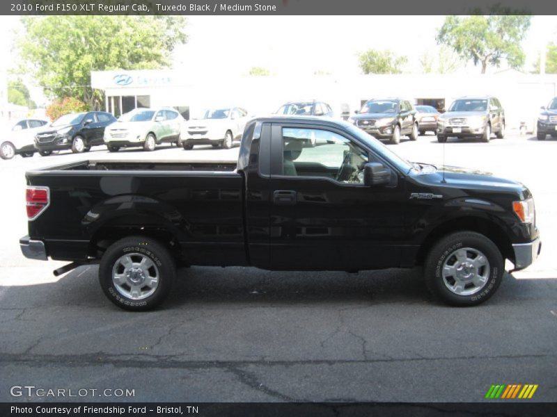 Tuxedo Black / Medium Stone 2010 Ford F150 XLT Regular Cab