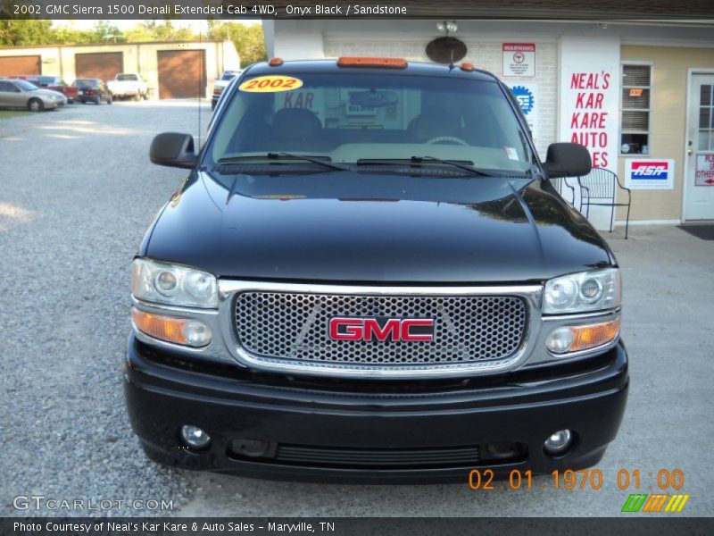 Onyx Black / Sandstone 2002 GMC Sierra 1500 Denali Extended Cab 4WD