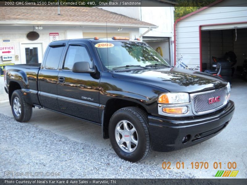 Onyx Black / Sandstone 2002 GMC Sierra 1500 Denali Extended Cab 4WD