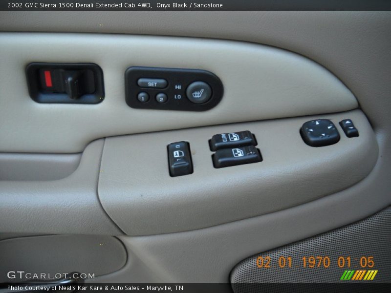 Onyx Black / Sandstone 2002 GMC Sierra 1500 Denali Extended Cab 4WD