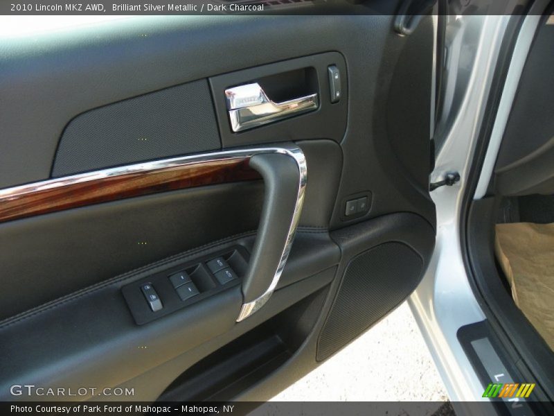 Brilliant Silver Metallic / Dark Charcoal 2010 Lincoln MKZ AWD