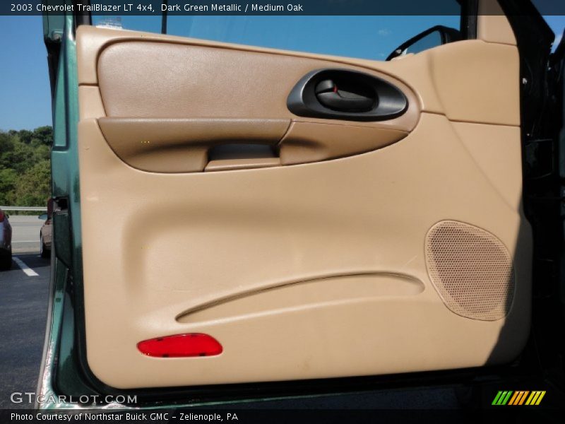Dark Green Metallic / Medium Oak 2003 Chevrolet TrailBlazer LT 4x4
