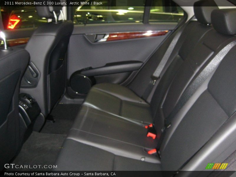 Arctic White / Black 2011 Mercedes-Benz C 300 Luxury