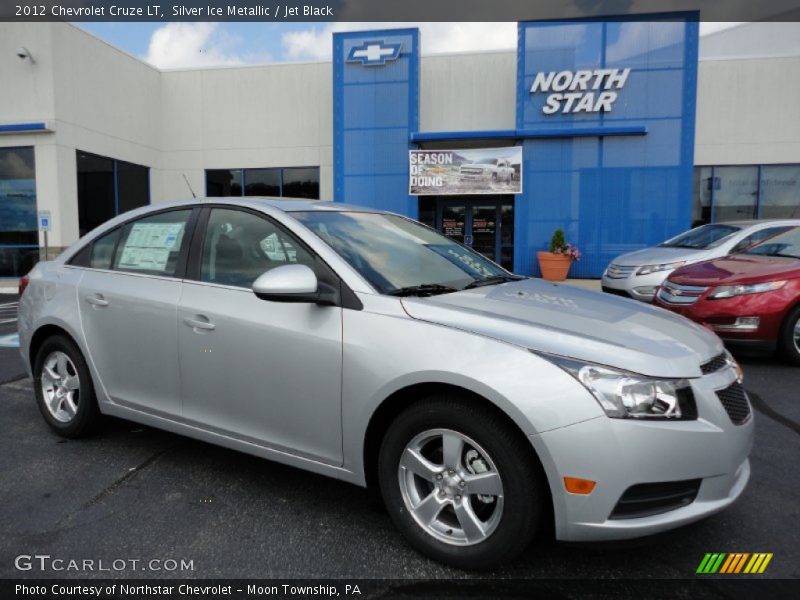 Silver Ice Metallic / Jet Black 2012 Chevrolet Cruze LT