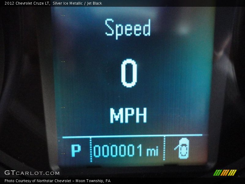 Silver Ice Metallic / Jet Black 2012 Chevrolet Cruze LT