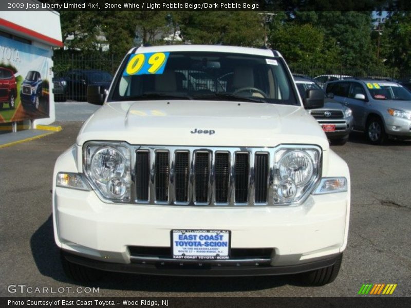 Stone White / Light Pebble Beige/Dark Pebble Beige 2009 Jeep Liberty Limited 4x4