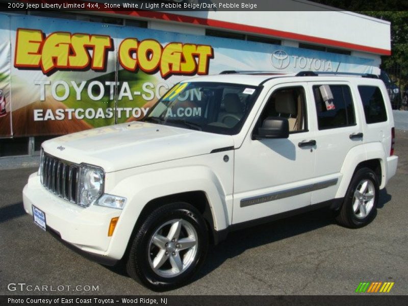 Stone White / Light Pebble Beige/Dark Pebble Beige 2009 Jeep Liberty Limited 4x4