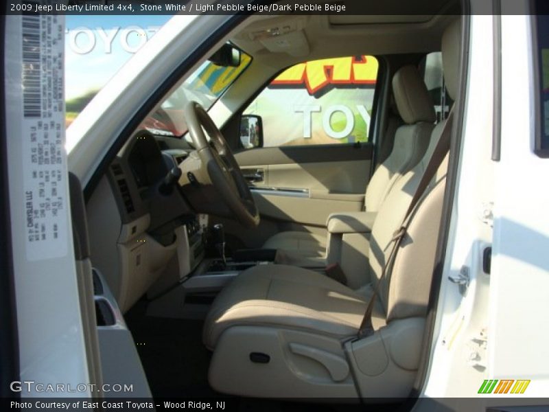 Stone White / Light Pebble Beige/Dark Pebble Beige 2009 Jeep Liberty Limited 4x4