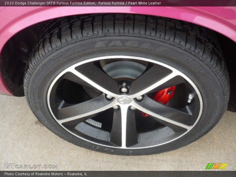  2010 Challenger SRT8 Furious Fuchsia Edition Wheel