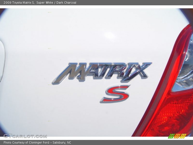  2009 Matrix S Logo