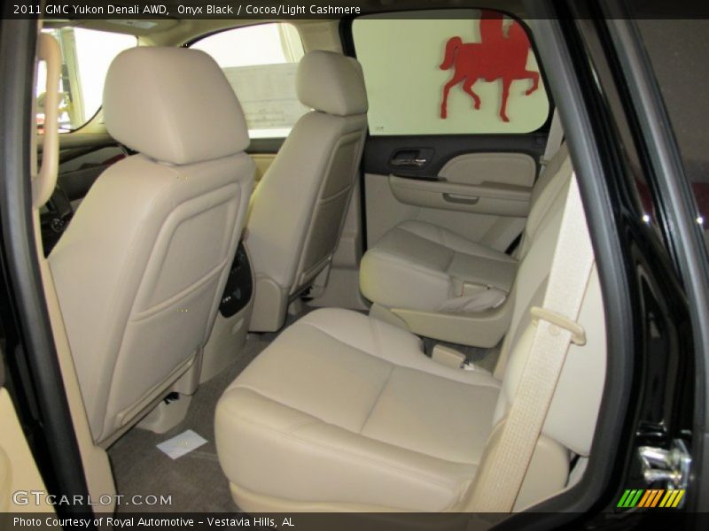 Onyx Black / Cocoa/Light Cashmere 2011 GMC Yukon Denali AWD