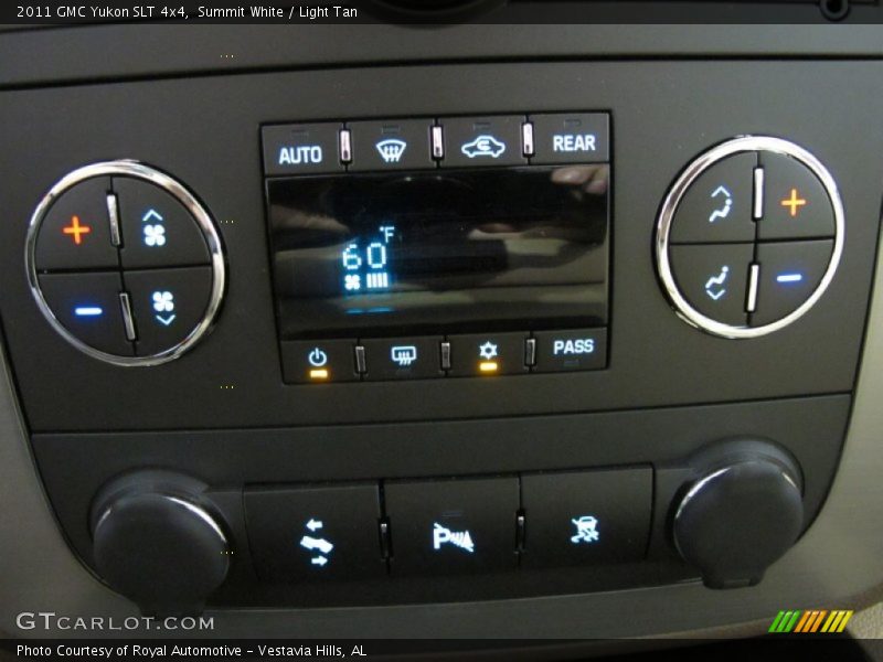 Summit White / Light Tan 2011 GMC Yukon SLT 4x4