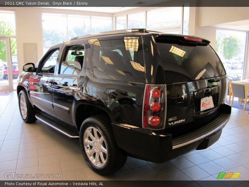 Onyx Black / Ebony 2011 GMC Yukon Denali