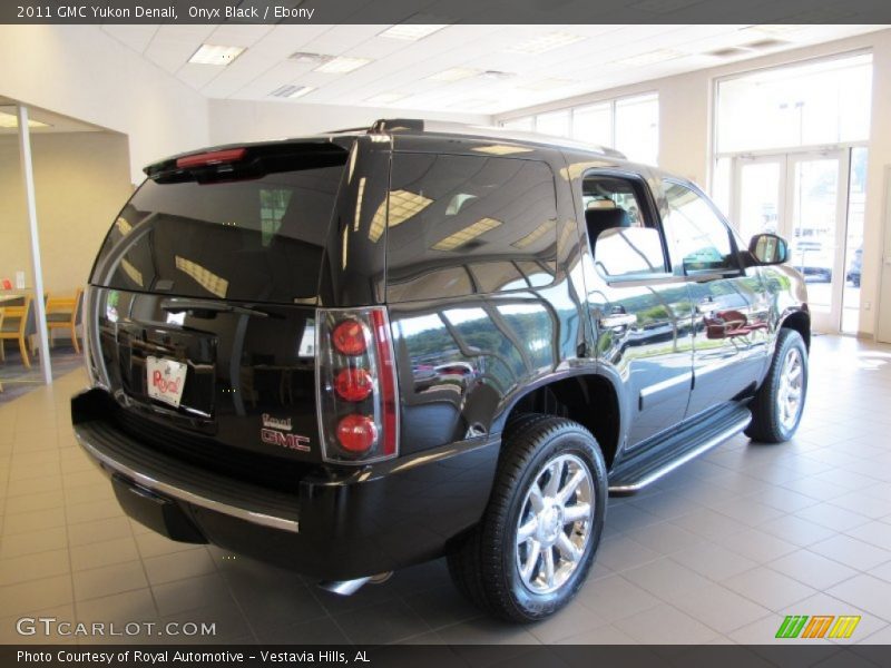 Onyx Black / Ebony 2011 GMC Yukon Denali