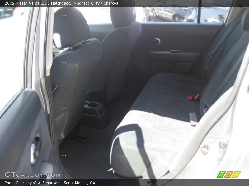 Magnetic Gray / Charcoal 2009 Nissan Versa 1.8 S Hatchback