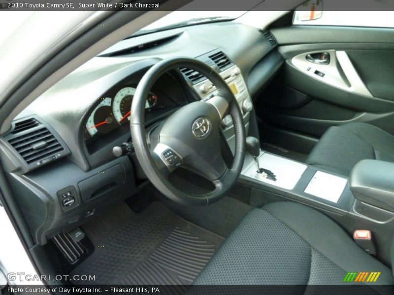 Super White / Dark Charcoal 2010 Toyota Camry SE