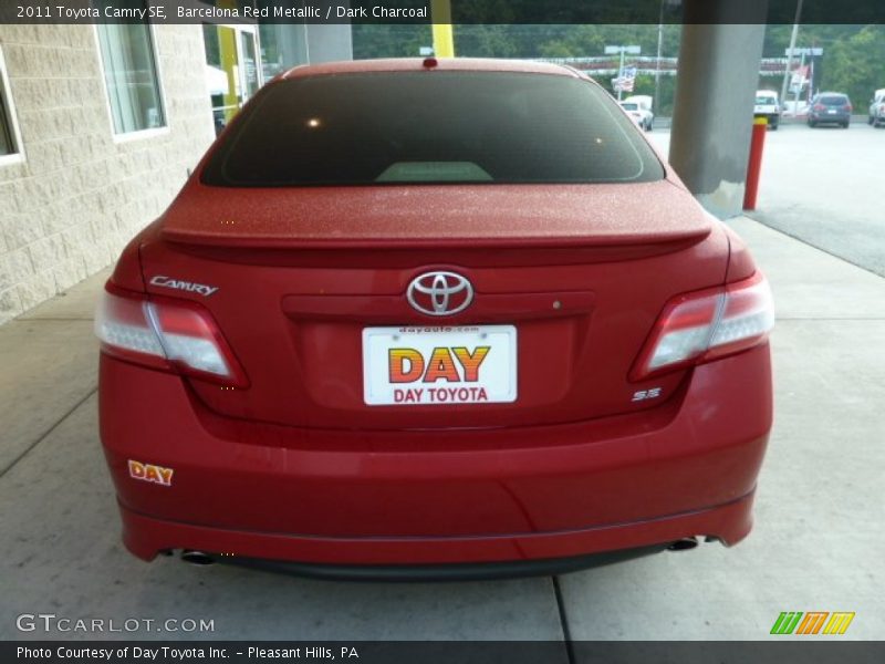 Barcelona Red Metallic / Dark Charcoal 2011 Toyota Camry SE