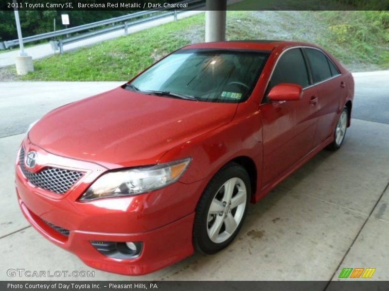 Barcelona Red Metallic / Dark Charcoal 2011 Toyota Camry SE
