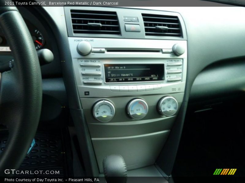 Barcelona Red Metallic / Dark Charcoal 2011 Toyota Camry SE