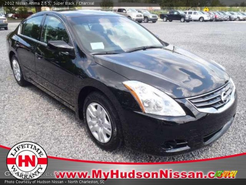 Super Black / Charcoal 2012 Nissan Altima 2.5 S