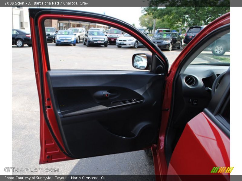 Barcelona Red / Charcoal Gray 2009 Scion xD
