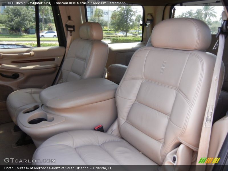  2001 Navigator 4x4 Medium Parchment Interior