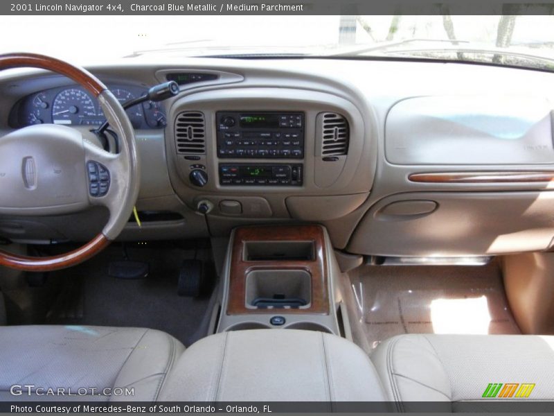 Dashboard of 2001 Navigator 4x4