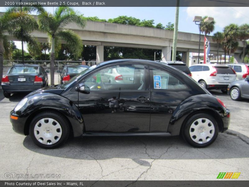 Black / Black 2010 Volkswagen New Beetle 2.5 Coupe