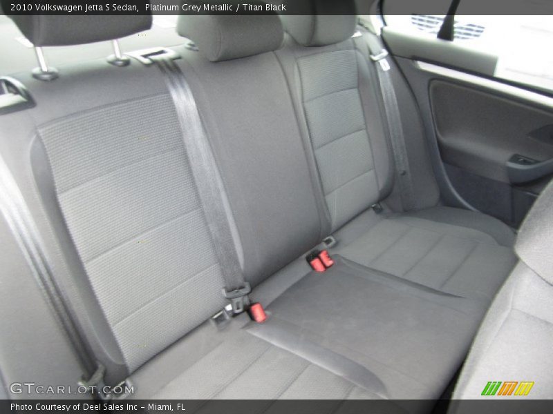 Platinum Grey Metallic / Titan Black 2010 Volkswagen Jetta S Sedan