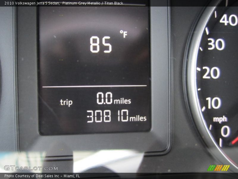 Platinum Grey Metallic / Titan Black 2010 Volkswagen Jetta S Sedan