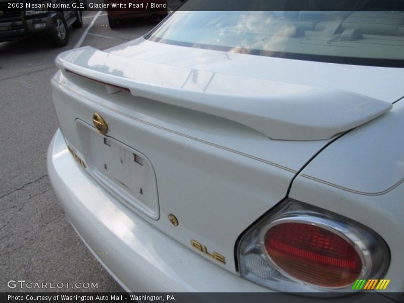 Glacier White Pearl / Blond 2003 Nissan Maxima GLE