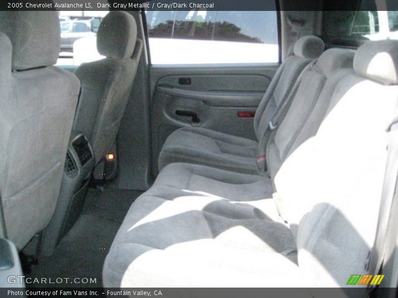 Dark Gray Metallic / Gray/Dark Charcoal 2005 Chevrolet Avalanche LS