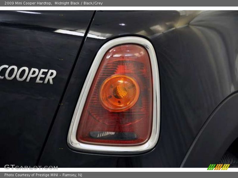 Midnight Black / Black/Grey 2009 Mini Cooper Hardtop