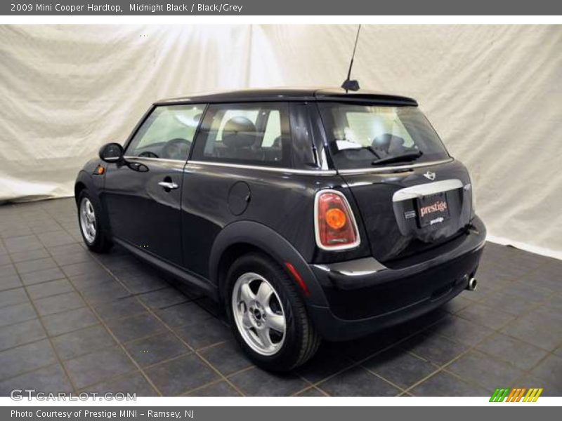 Midnight Black / Black/Grey 2009 Mini Cooper Hardtop