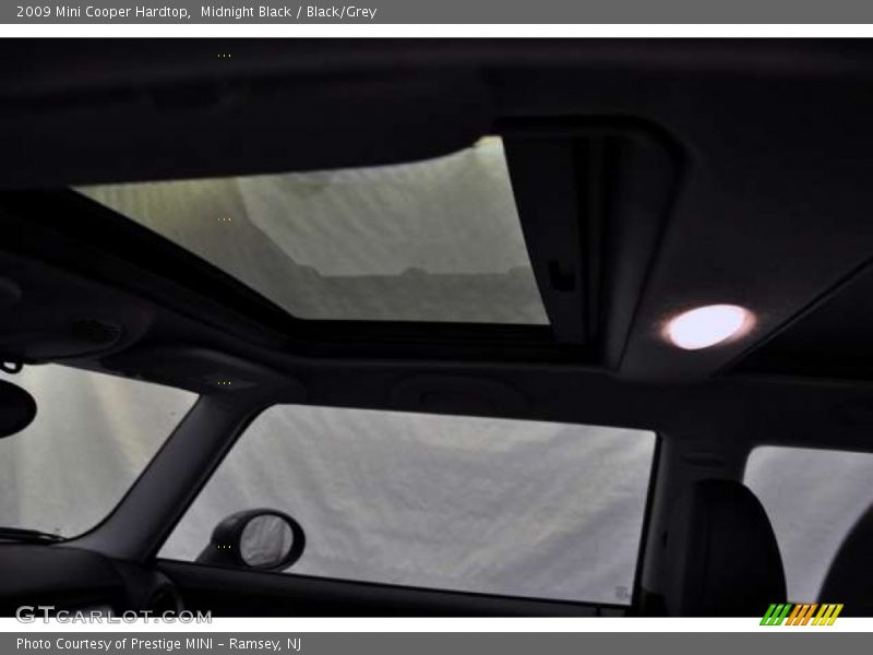 Midnight Black / Black/Grey 2009 Mini Cooper Hardtop