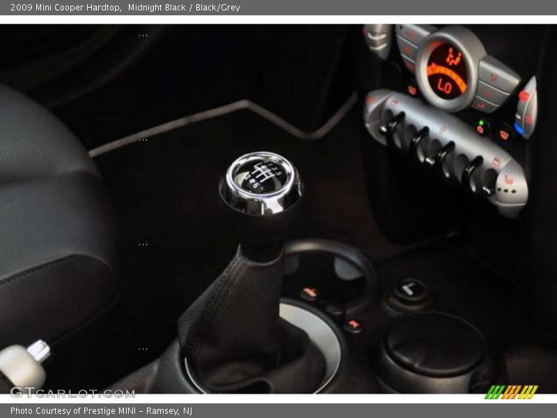 Midnight Black / Black/Grey 2009 Mini Cooper Hardtop