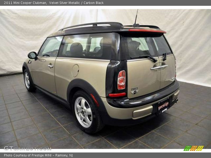 Velvet Silver Metallic / Carbon Black 2011 Mini Cooper Clubman