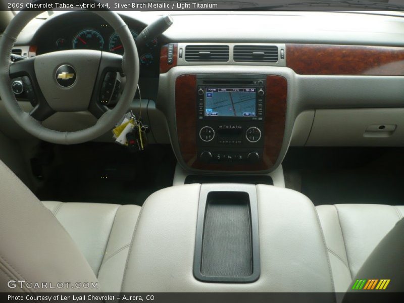 Dashboard of 2009 Tahoe Hybrid 4x4