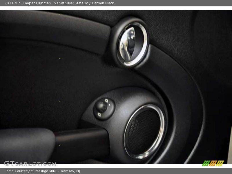 Velvet Silver Metallic / Carbon Black 2011 Mini Cooper Clubman