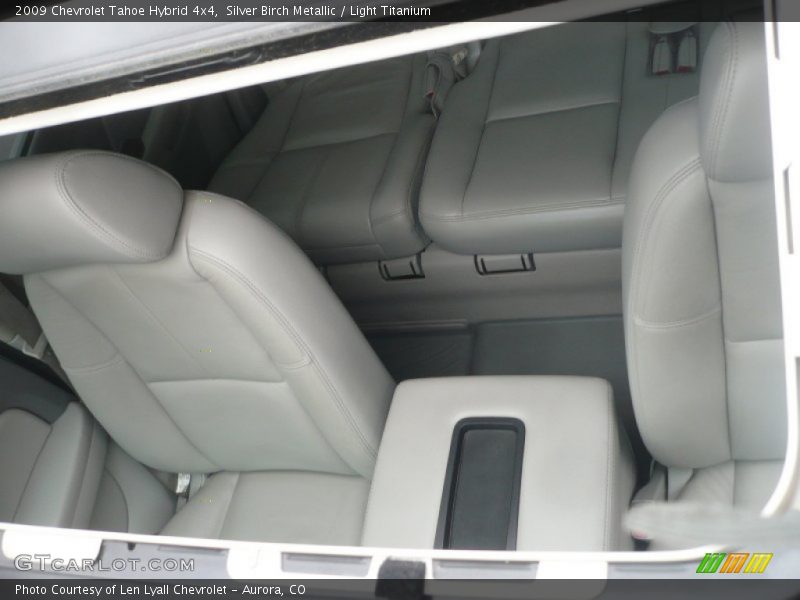 Silver Birch Metallic / Light Titanium 2009 Chevrolet Tahoe Hybrid 4x4